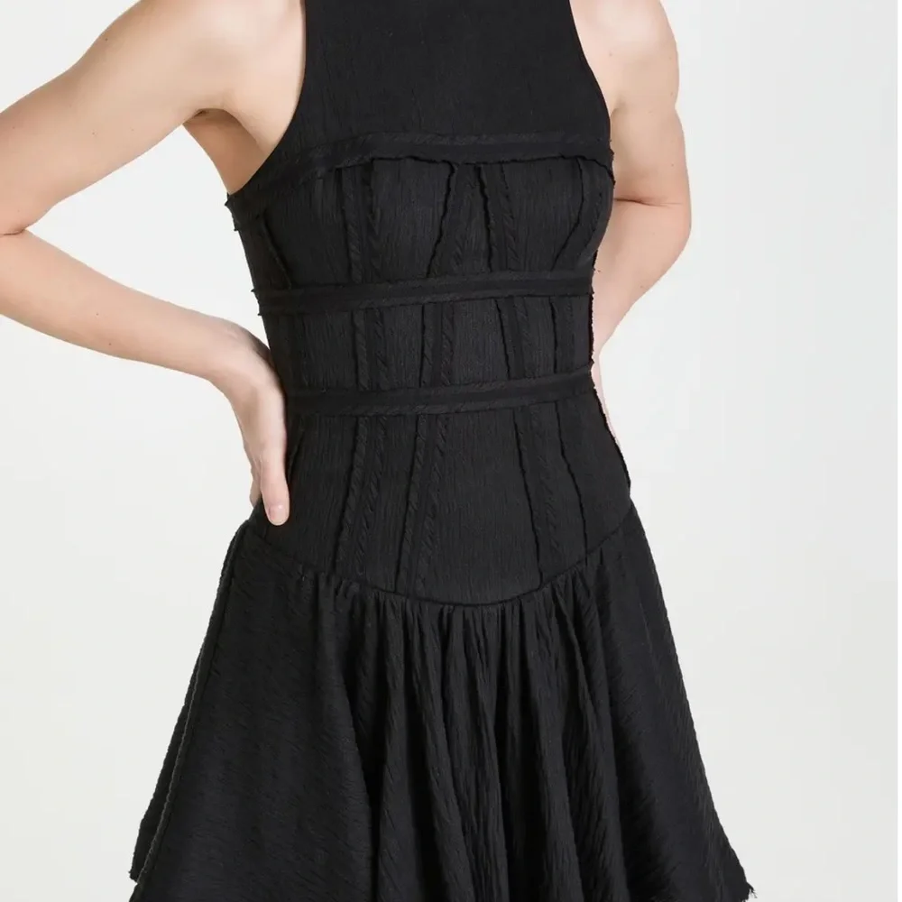 AJE Tidal dress - Picture 2 of 4